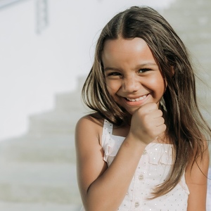 Isabelle Roldan-Castro